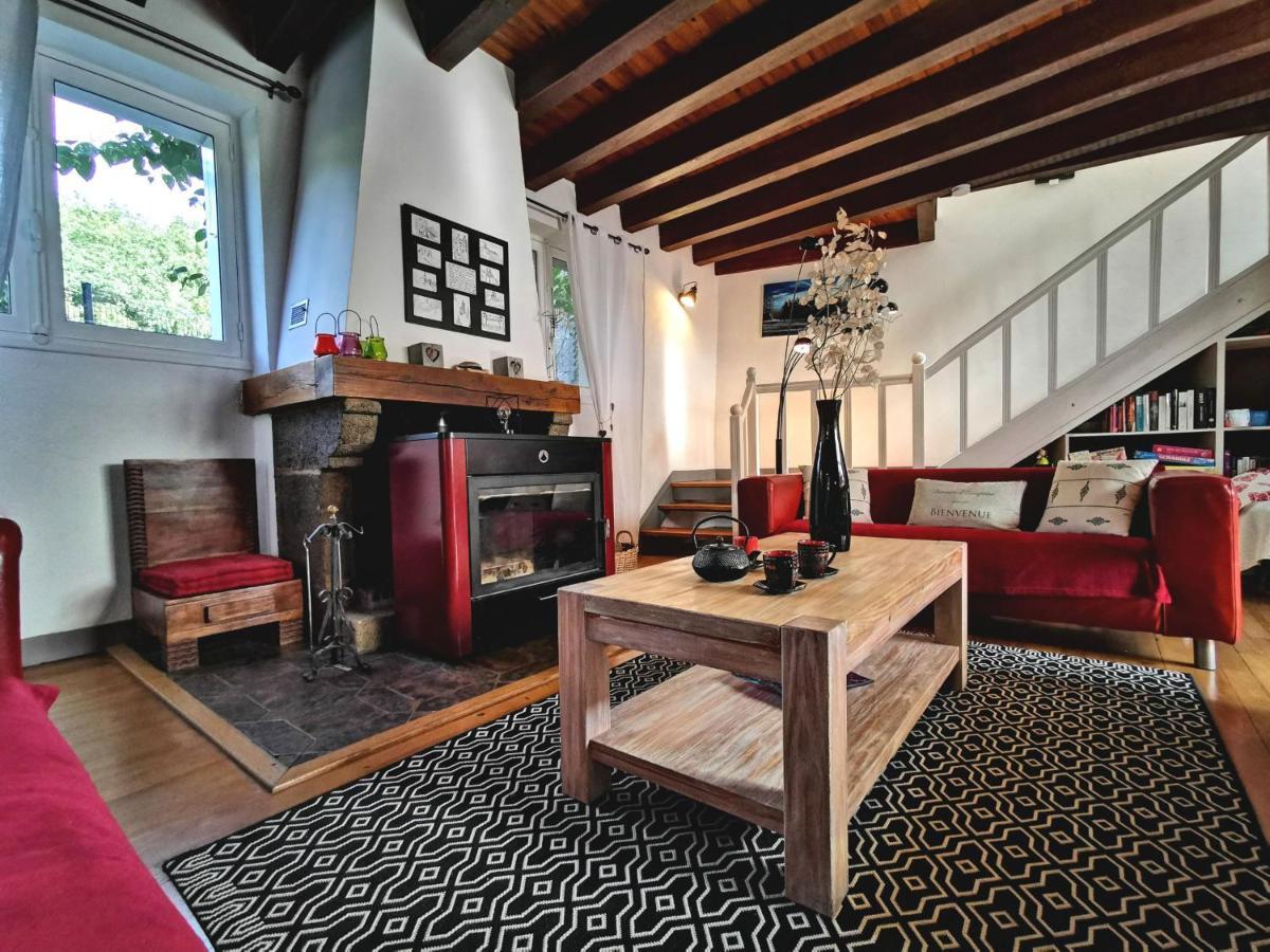Grande Maison Au Coeur D'Un Village Historique Avec Terrasse Et Wifi Inclus - Fr-1-582-308 Saint-Vidal Exteriör bild