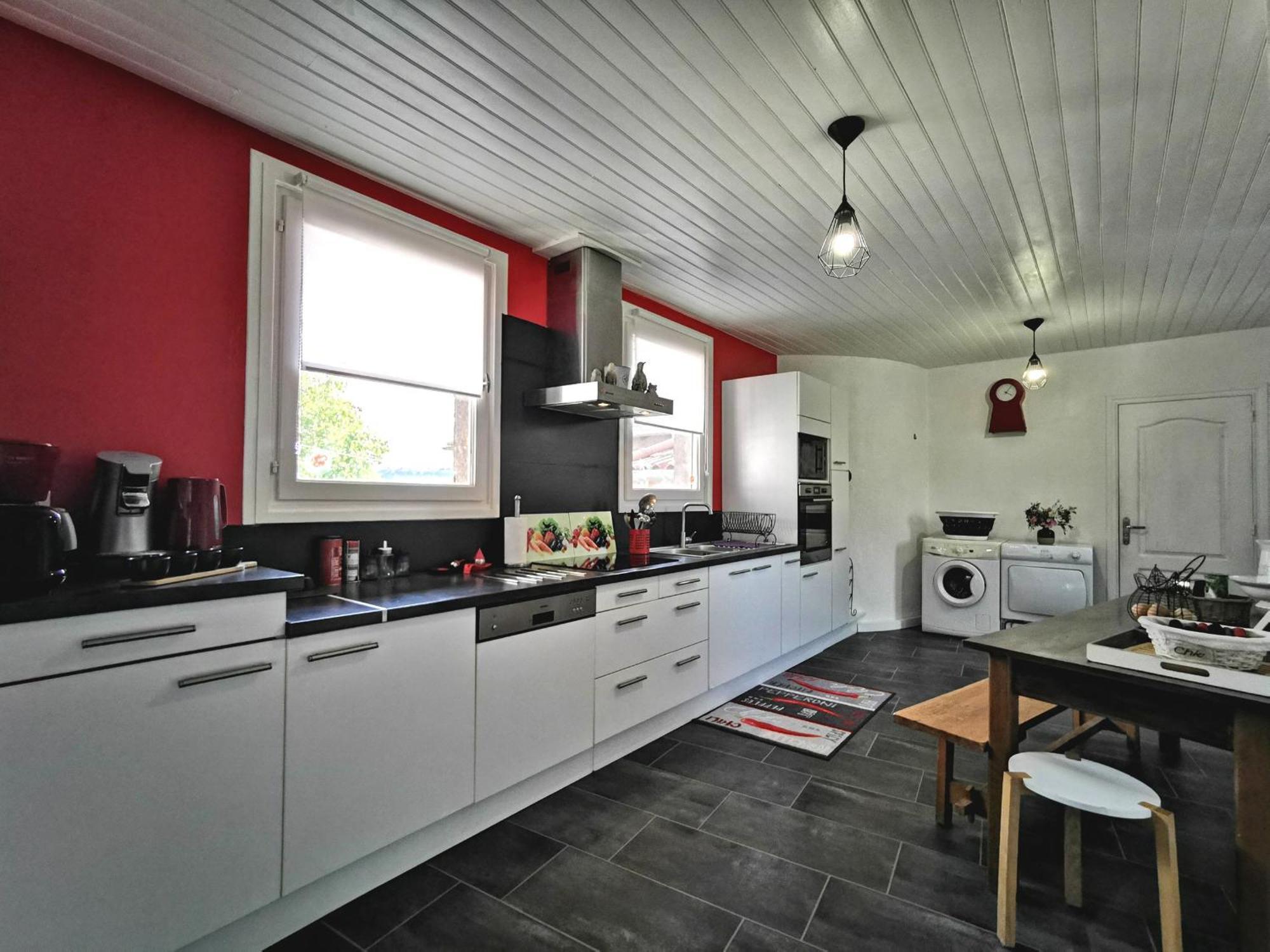 Grande Maison Au Coeur D'Un Village Historique Avec Terrasse Et Wifi Inclus - Fr-1-582-308 Saint-Vidal Exteriör bild