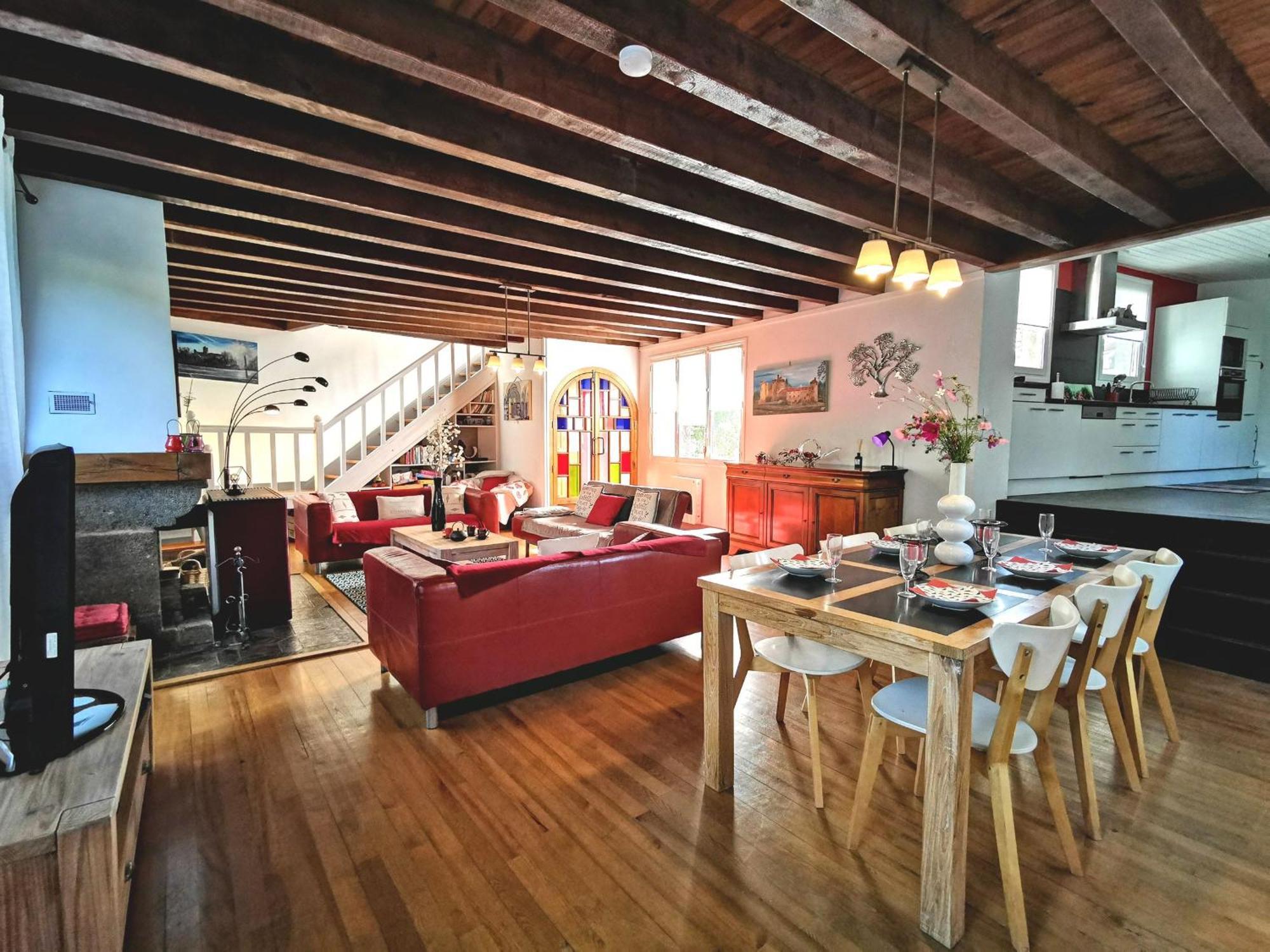 Grande Maison Au Coeur D'Un Village Historique Avec Terrasse Et Wifi Inclus - Fr-1-582-308 Saint-Vidal Exteriör bild